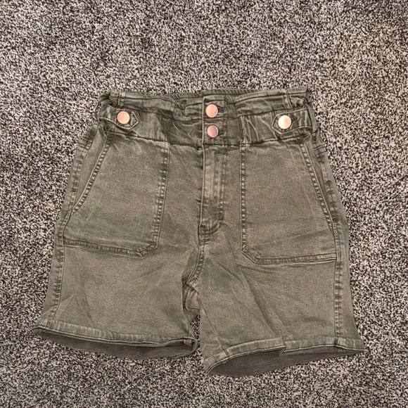 Olive Shorts - Picture 3 of 5